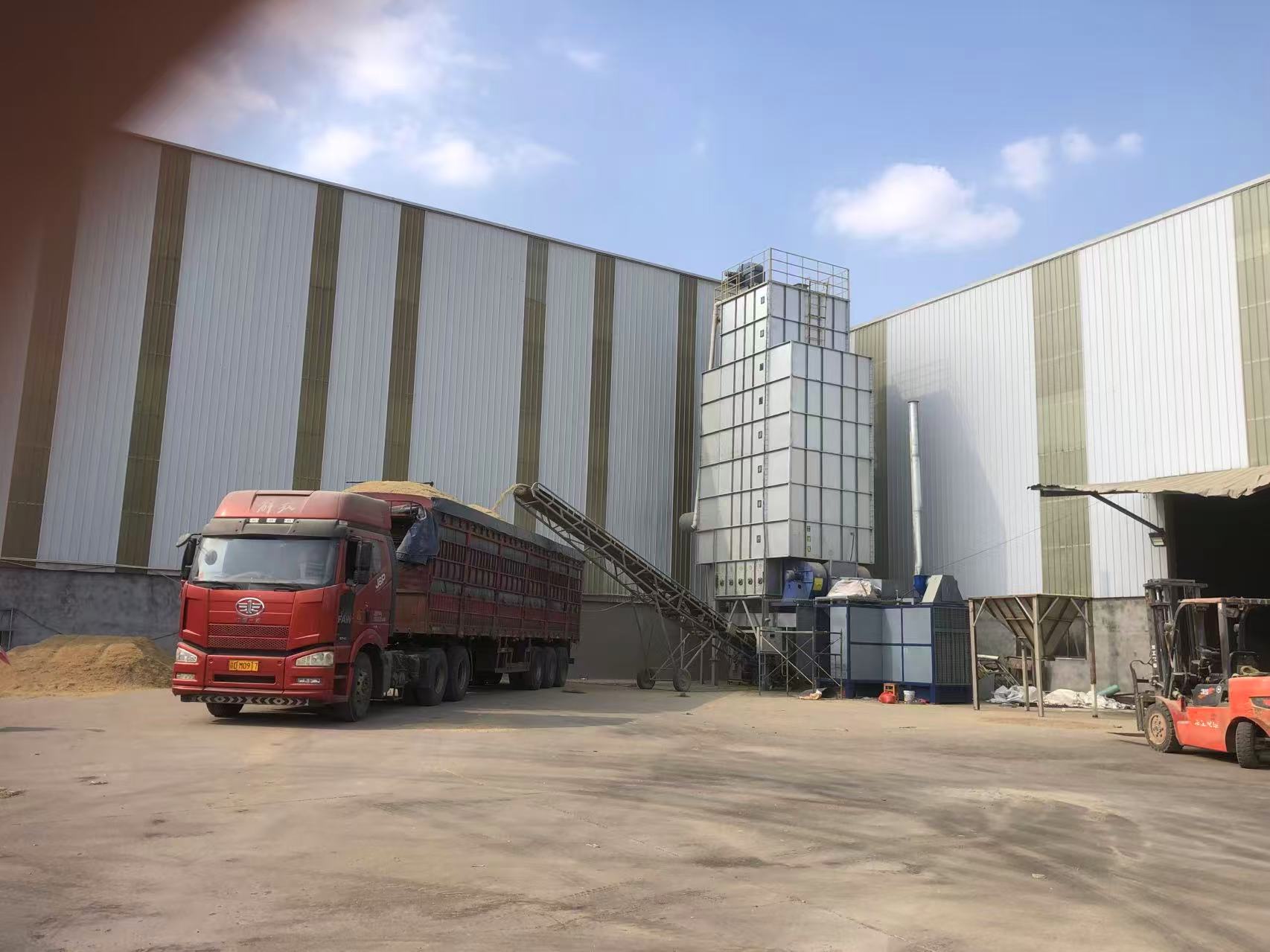 锁鲜恒温谷物干燥机